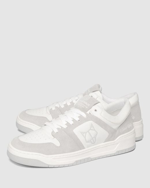Naked Wolfe White Cm-01
