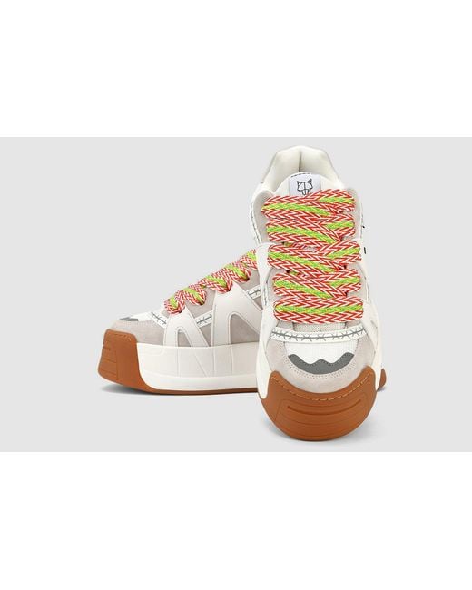 Naked Wolfe White Slide