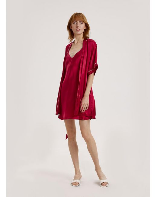 Nap Red Lily Nightgown & Robe Silk Set