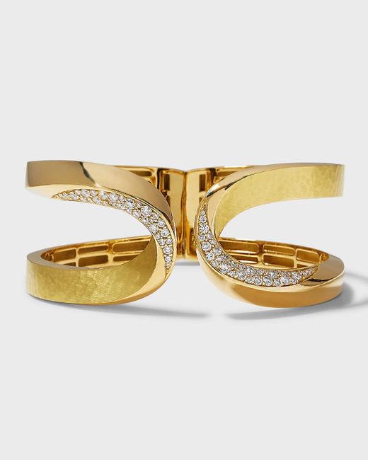Vendorafa Metallic Yellow Gold Hammered Diamond Bracelet