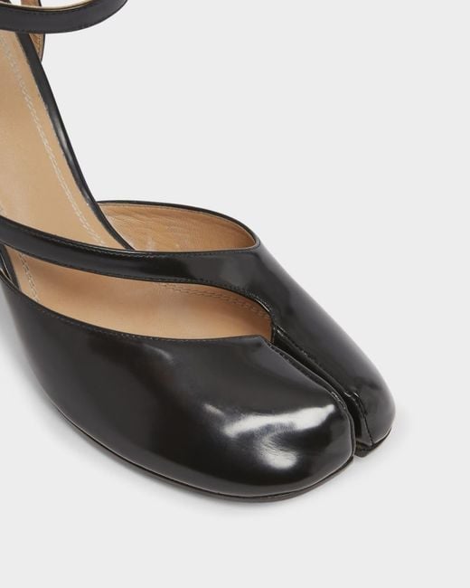 Maison Margiela Black Tabi Leather Split-Toe Pumps