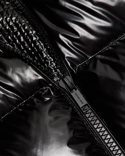 MICHAEL Michael Kors Black Short Down Puffer Jacket