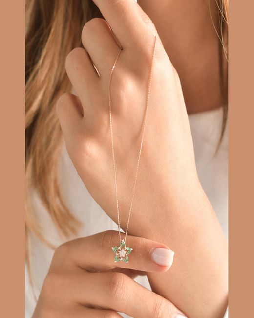 BeeGoddess White Sirius Diamond And Emerald Pendant Necklace