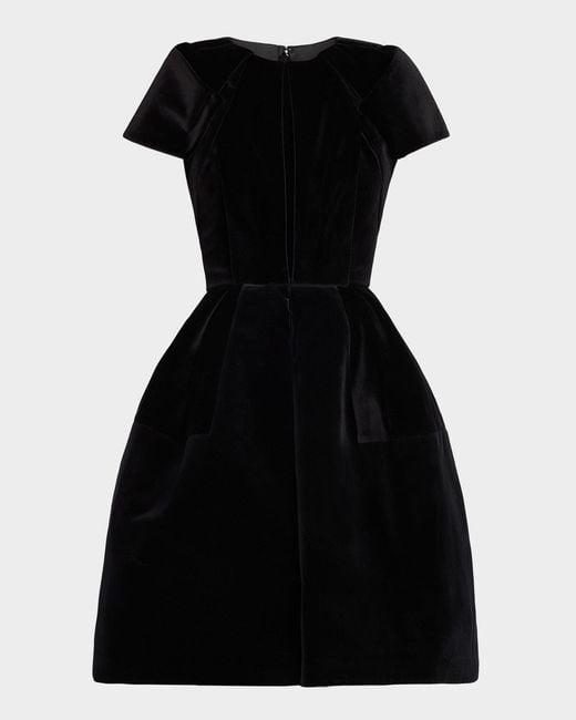 slim fit non-iron dress shirt Nikola One-Shoulder Cut-Out Feature Knee Length Dress Black