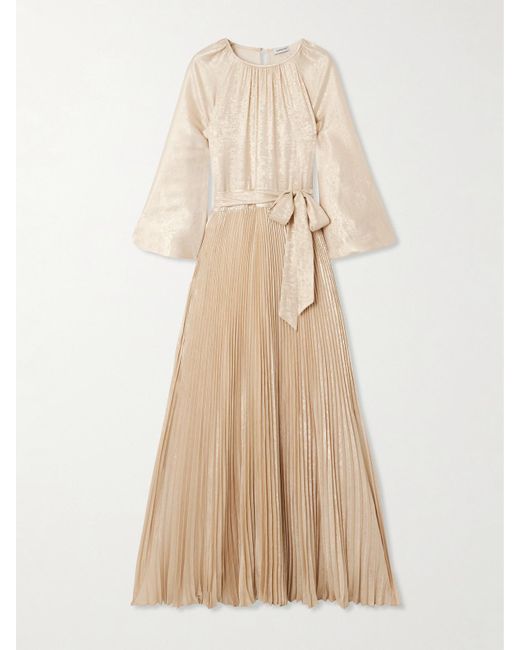 Jonathan Simkhai Natural Varenya Maxikleid Aus Metallic-Lamé Mit Plissee Und Bindegürtel