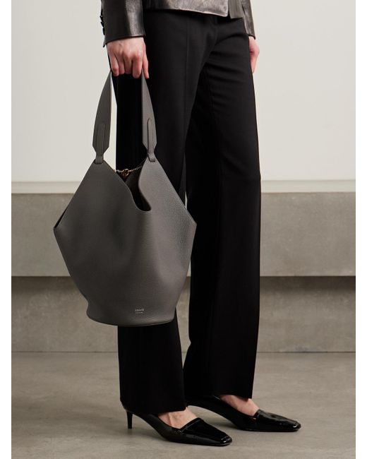 Khaite Gray Lotus Kleine Tote Aus Strukturiertem Leder
