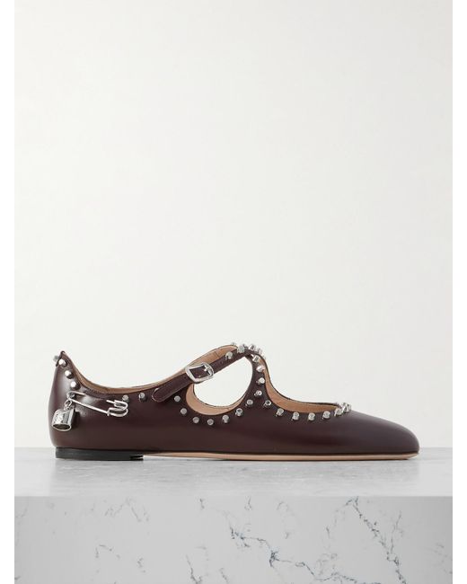 SANDAL 