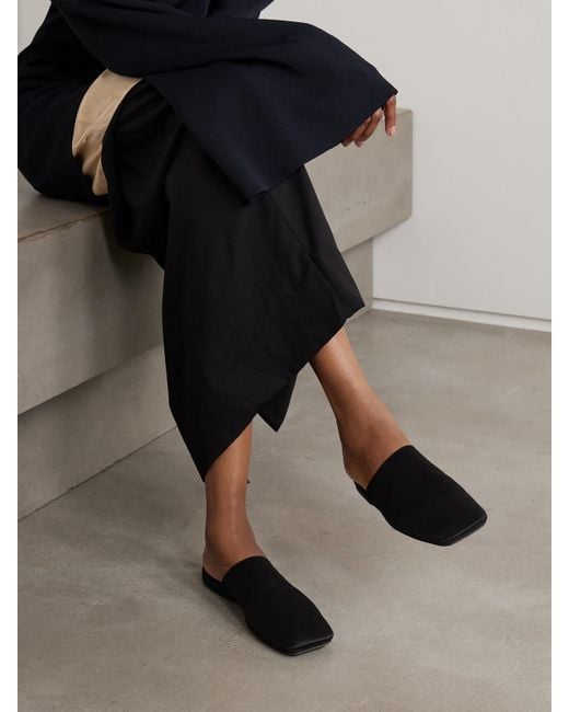 Mules En Satin Hugh Calvin Klein en coloris Black