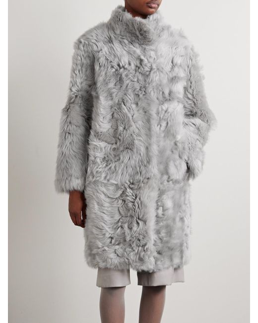 Yves Salomon Gray Mantel Aus Shearling