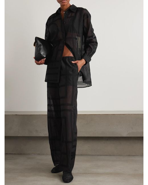 Pantalon Large En Voile De Coton Biologique Et De Soie Mélangés À Broderies Totême  en coloris Black