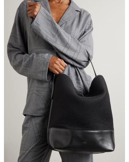 Totême  Black Tote Aus Veloursleder Mit Lederbesätzen