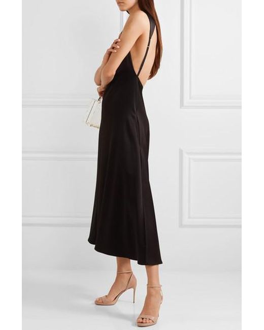 christian louboutin loubi queen