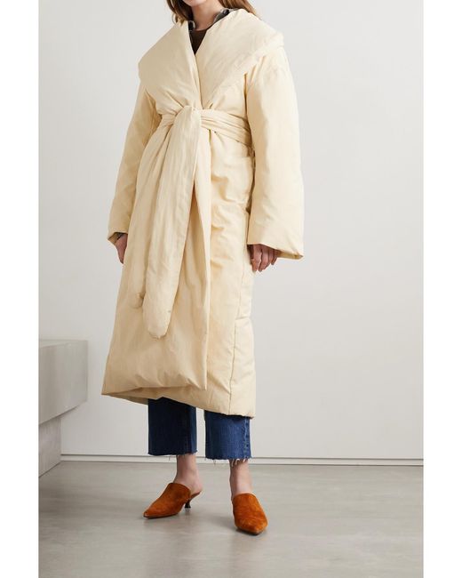 Totême  Natural Belted Recycled Shell Down Coat