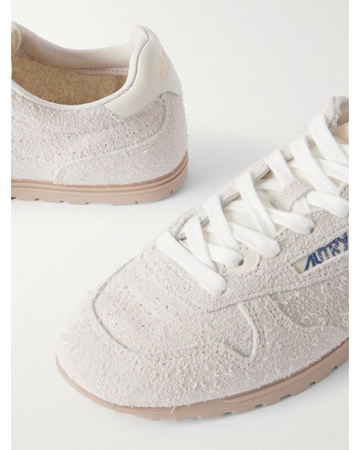 Autry Natural Windspin Sneakers Aus Gebürstetem Veloursleder Mit Lederbesätzen Und Perforationen