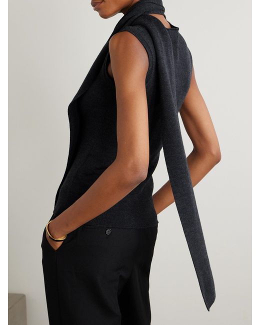 Totême  Black Pullunder Aus Einer Wollmischung Mit Recycelten Fasern Und Schluppe