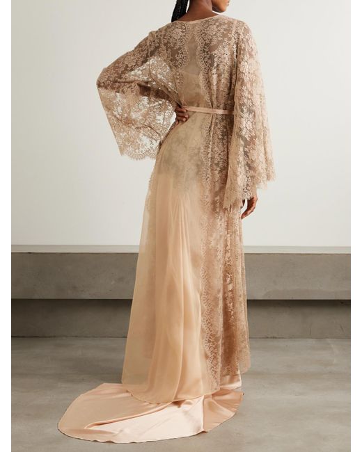 Rosamosario Natural Classic Love Morgenmantel Aus Spitze Aus Einer Baumwollmischung Mit Bindegürtel Aus Satin