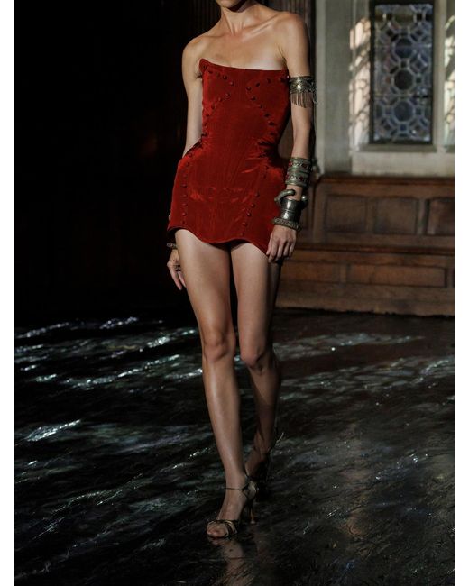 Dilara Findikoglu Red Meet Me