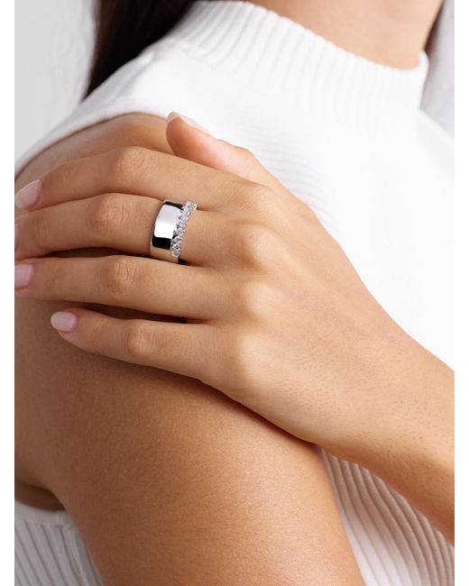 Yvonne Léon Gray Grignotée 18-Karat Diamond Ring