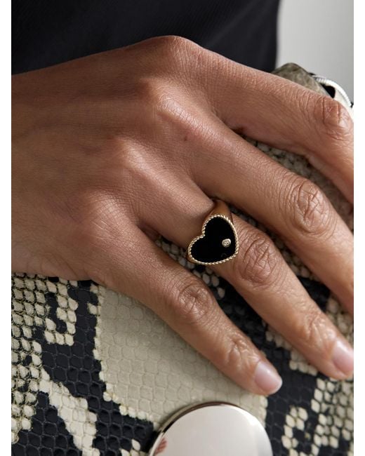Yvonne Léon Natural Chevalière Coeur 9-Karat, Onyx And Diamond Ring