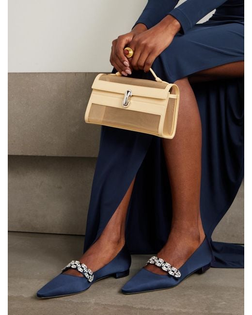 Manolo Blahnik Blue Tamolflat 10 Ballerinas Mit Spitzer Kappe Aus Satin Mit Kristallen