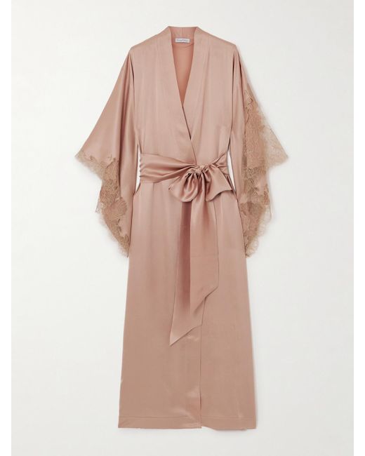Carine Gilson Pink Morgenmantel Aus Seidensatin Mit Spitzeneinsätzen Und Bindegürtel