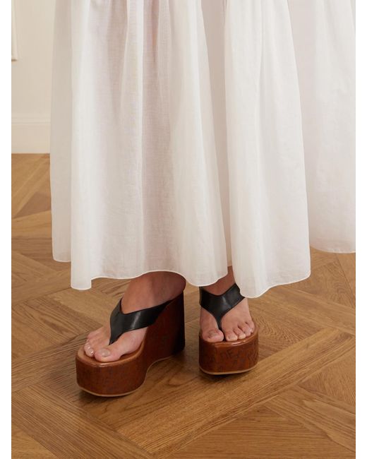 Chloé Brown Leather Platform Thong Sandals