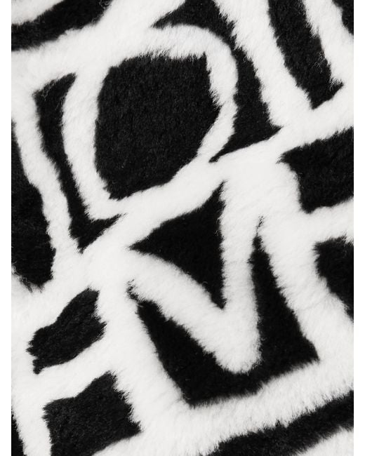 Totême Black Schal Aus Shearling Mit Print