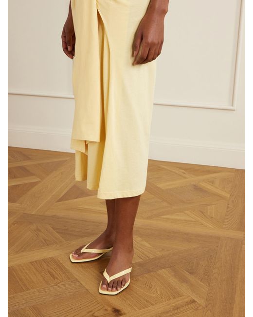 Totême  Natural Naplack Leather Thong Sandals