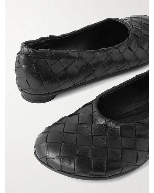 Bottega Veneta Black Atomic Flache Schuhe Aus Intrecciato-Leder