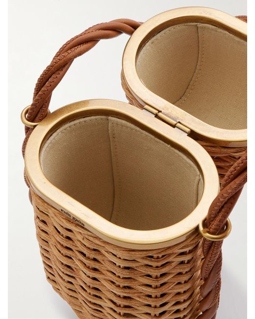 Cult Gaia White Amulet Clutch Aus Rattan Mit Lederbesätzen