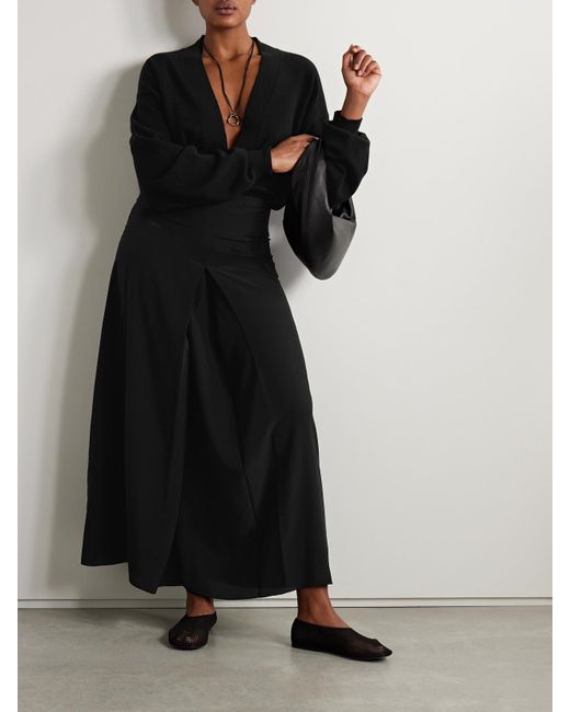 FFORME Black Amata Cashmere-Blend Sweater