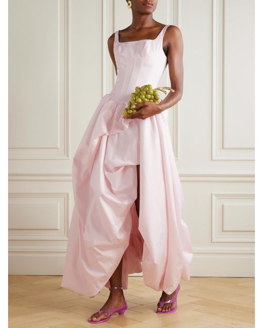 Robe Du Soir Asymétrique En Serge De Coton À Fronces Et À Drapés Alani Aje. en coloris Pink