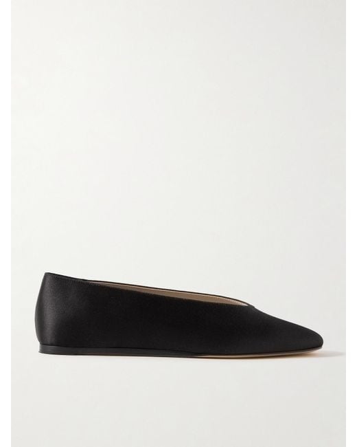 Le Monde Beryl Black Regency Grosgrain-Trimmed Satin Ballet Flats