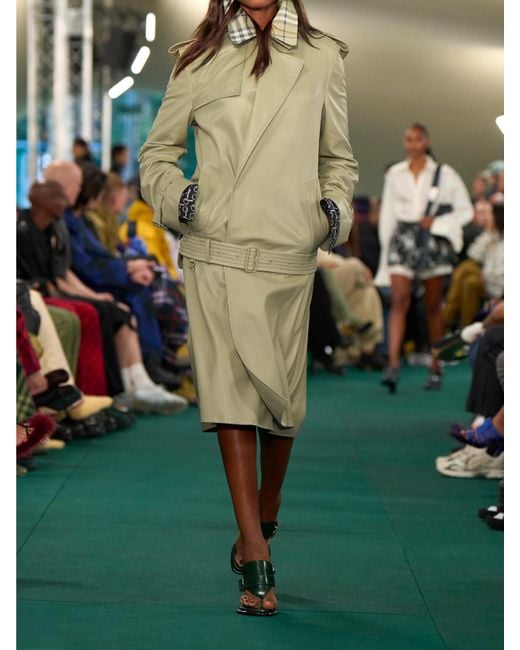 Trench-Coat En Cuir À Finitions En Jacquard À Carreaux Et À Ceinture Burberry en coloris Green
