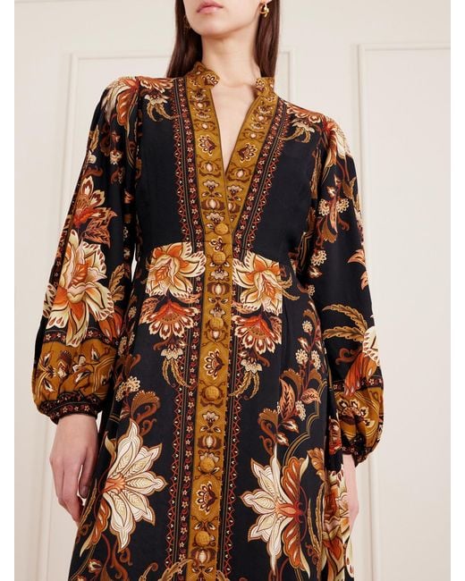 Robe Longue En Serge À Imprimé Fleuri Et À Plis Majestic Garden Farm Rio en coloris Black