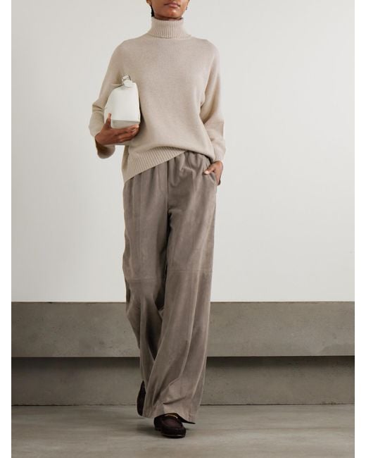 Brunello Cucinelli Natural Cashmere Turtleneck Sweater
