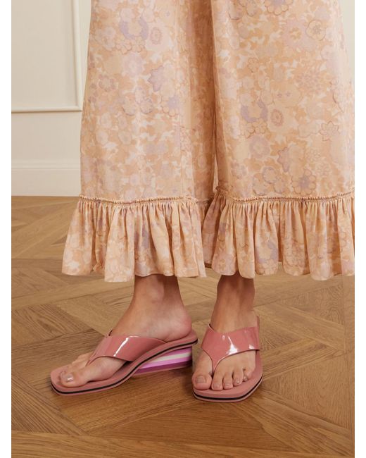 Chloé Pink Swimming Cool Patent-Leather Sandals