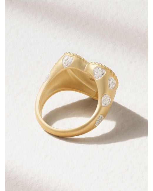 Yvonne Léon Natural 9-karat Gold Diamond Signet Ring