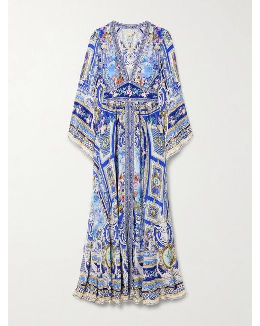Robe Longue En Mousseline De Soie Imprimée À Smocks Et À Cristaux Camilla en coloris Blue