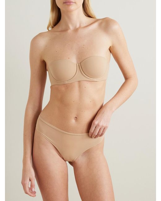 Skims Natural Fits Everybody Strapless Bra