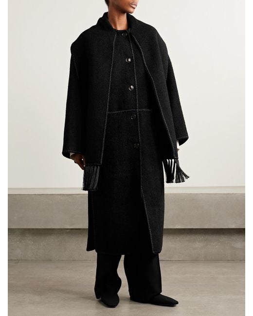 Totême  Black Jacke Aus Bouclé Aus Einer Wollmischung Mit Fransen