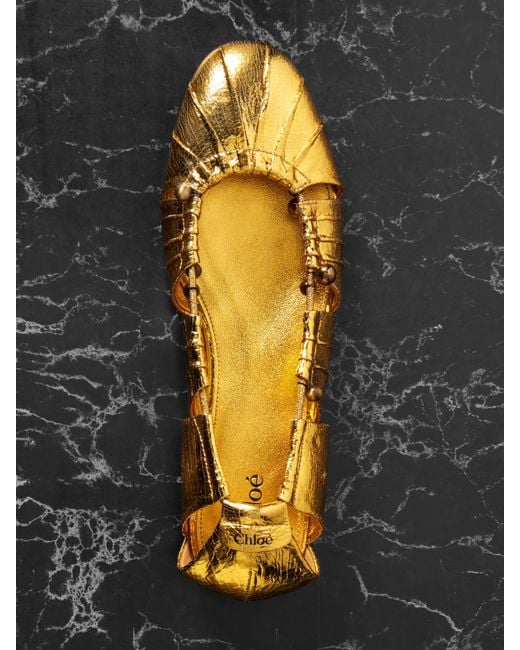 Chloé Luna Ballerinas Aus Metallic-Leder Mit Raffungen, Cut-Outs Und Verzierungen