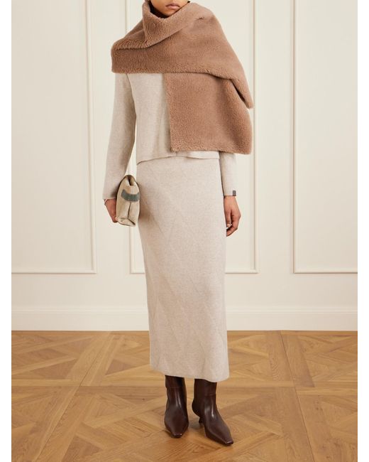 Max Mara Brown Camel Hair And Silk-Blend Fleece Scarf