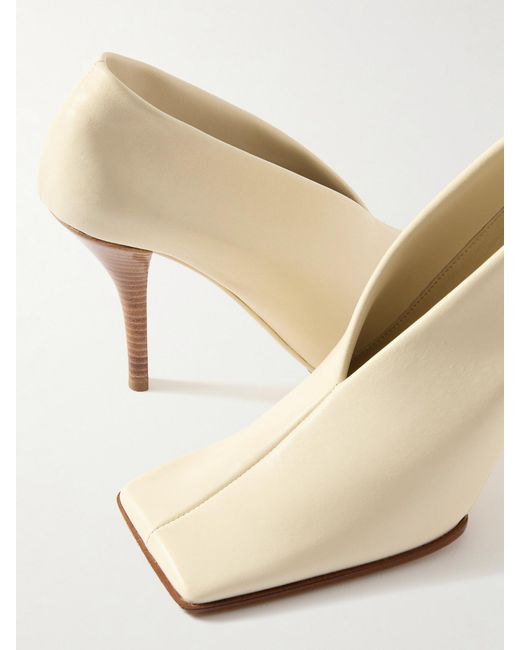 Alaïa Natural 90 Leather Pumps