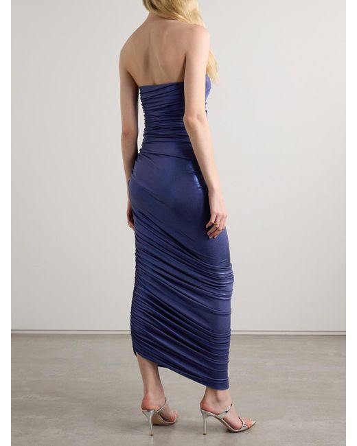 Norma Kamali Blue Diana Asymmetrisches, Trägerloses Midikleid Aus Stretch-Lamé Mit Raffungen