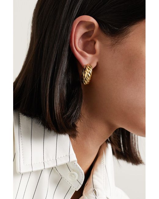 David Yurman Sculpted Cable 18 karat Gold Hoop Earrings in Natural