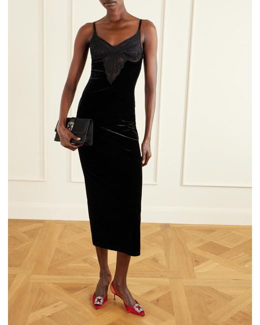 Manolo Blahnik Red Hangisli 50 Slingback-Pumps Aus Satin Mit Verzierung