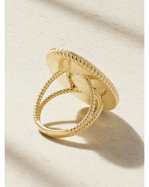 Yvonne Léon Natural Médaillon Trèfle 9-Karat, Mother-Of-Pearl And Diamond Ring