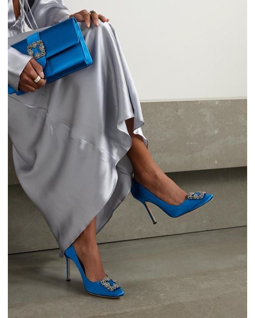 Manolo Blahnik Blue Hangisi 105 Pumps Aus Satin Mit Verzierung