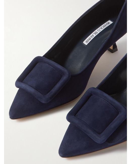 Manolo Blahnik Blue Maysale 50 Pumps Aus Veloursleder Mit Schnalle